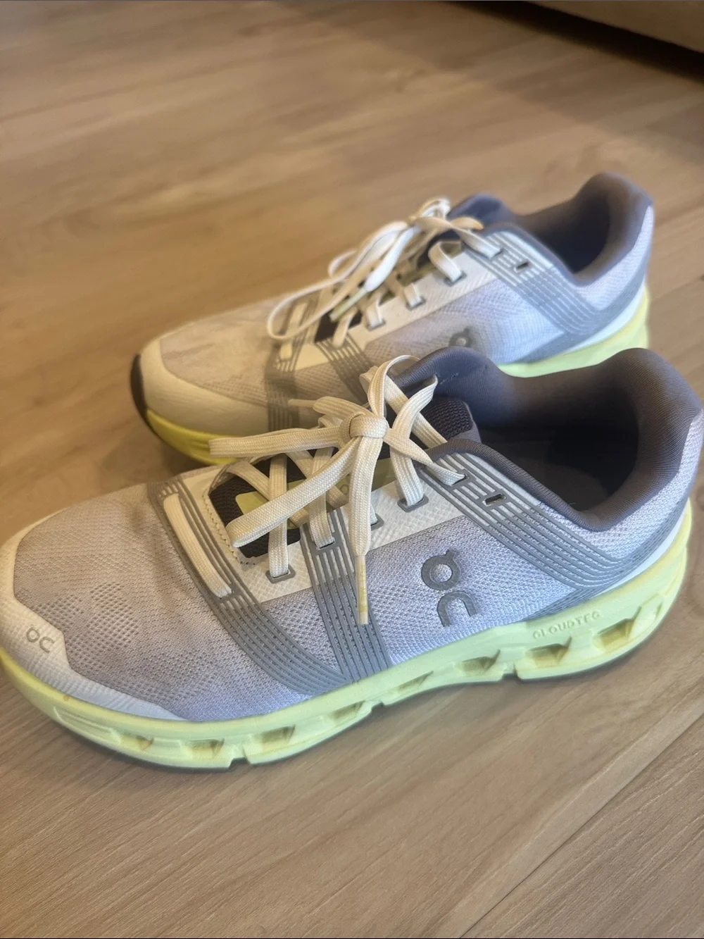 On Cloudswift Women's Running Shoes in Grey and Light Yellow/Green